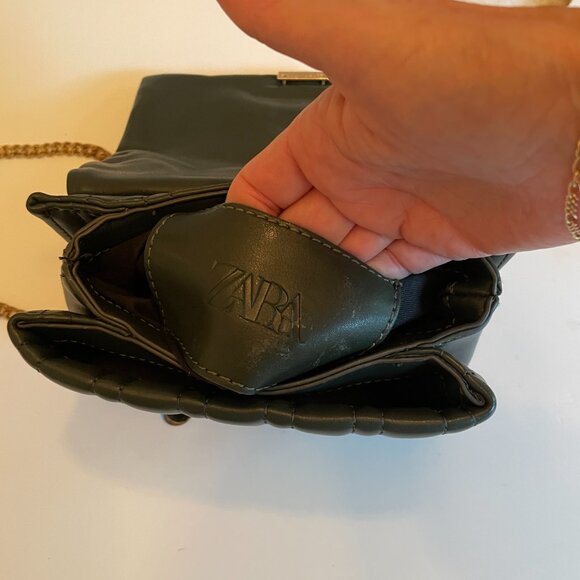 ZARA Gold Chain Handbag - Picture 4 of 4